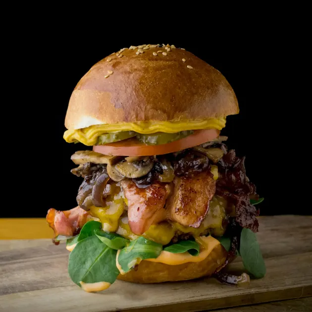 Ăla Mare - Burger XXL Vita & Bacon